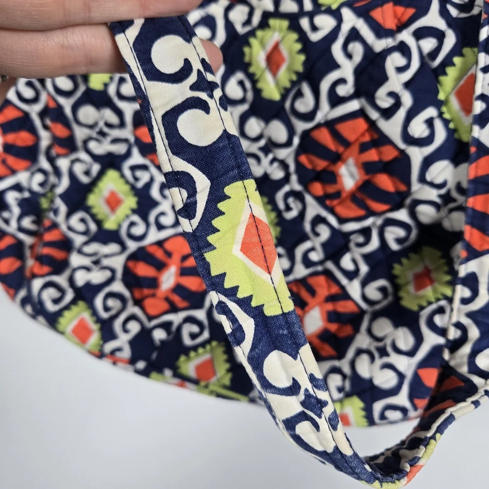 Vera Bradley Sun Valley Retired Print Quilted Zippered Tote Purse Shoulder Bag